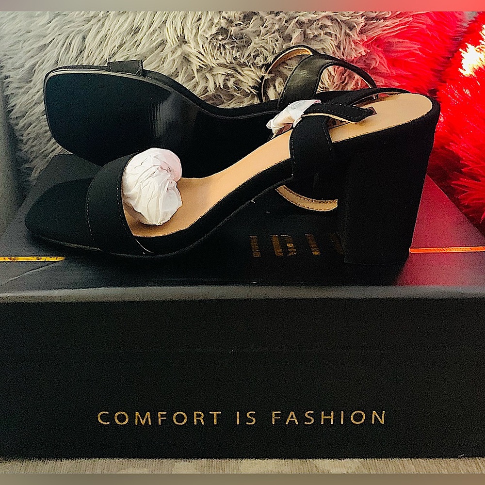 IDIFU Women's Black 4IN Platform Heels  |  NIB